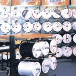 EXPOSITOR DE CABOS 200x95x55 cm